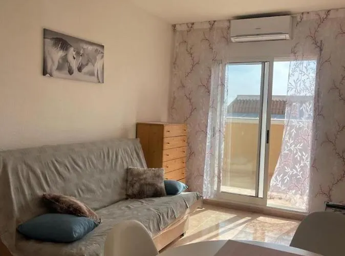 уютные с боковым видом на море Apartman Torrevieja